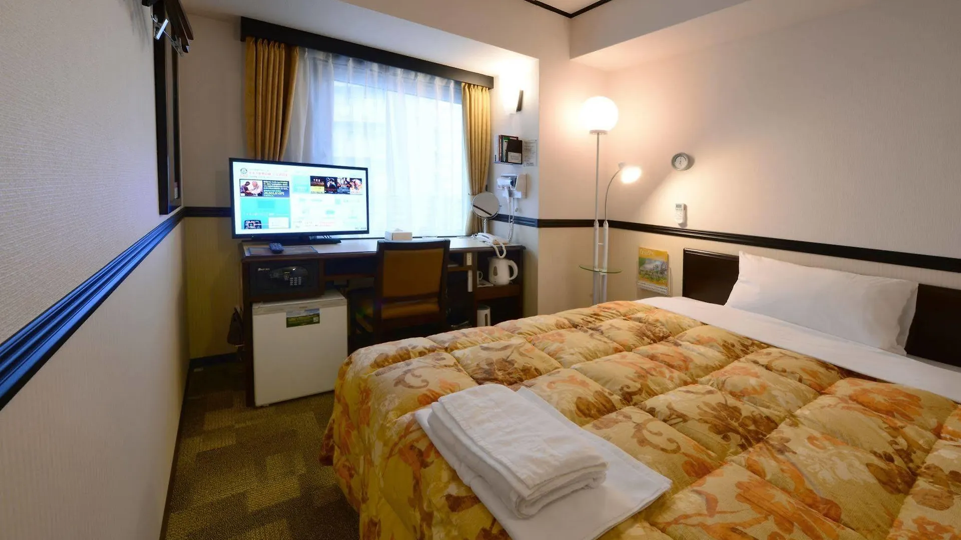 ** Hotel Toyoko Inn Kobe Minatogawa Koen Japonsko