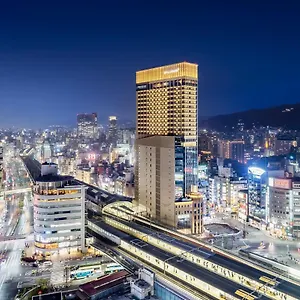 Remm Sannomiya **** 고베 시